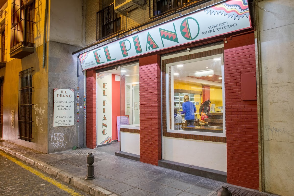 El Piano, Granada