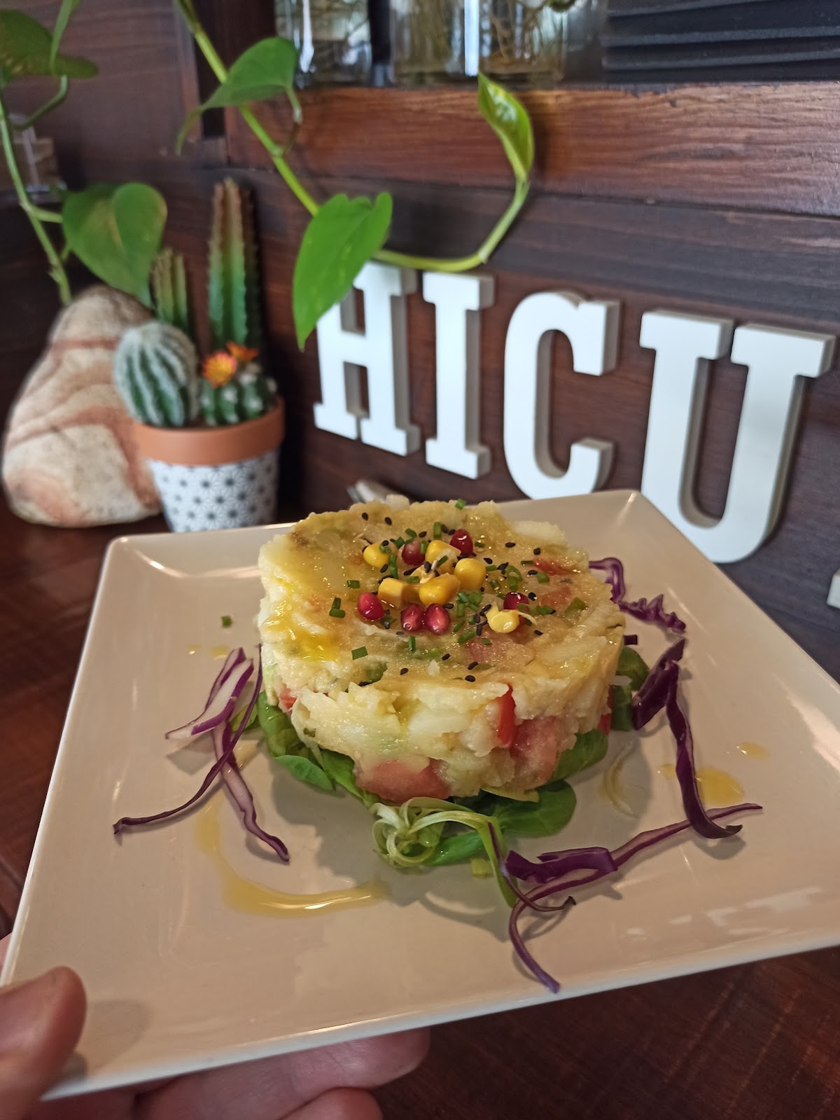Hicuri Art Restaurant — photo 2