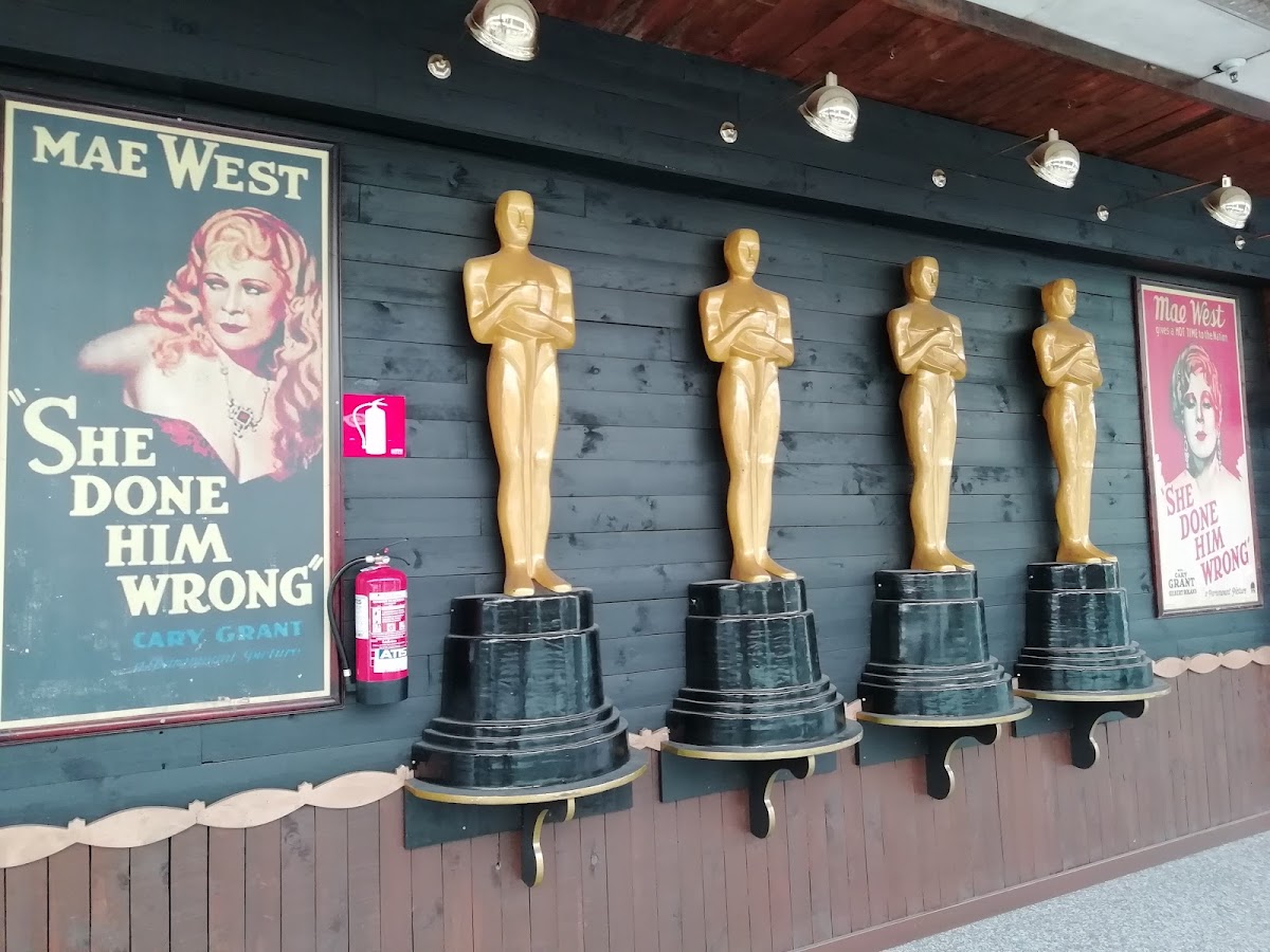 Mae West — photo 3