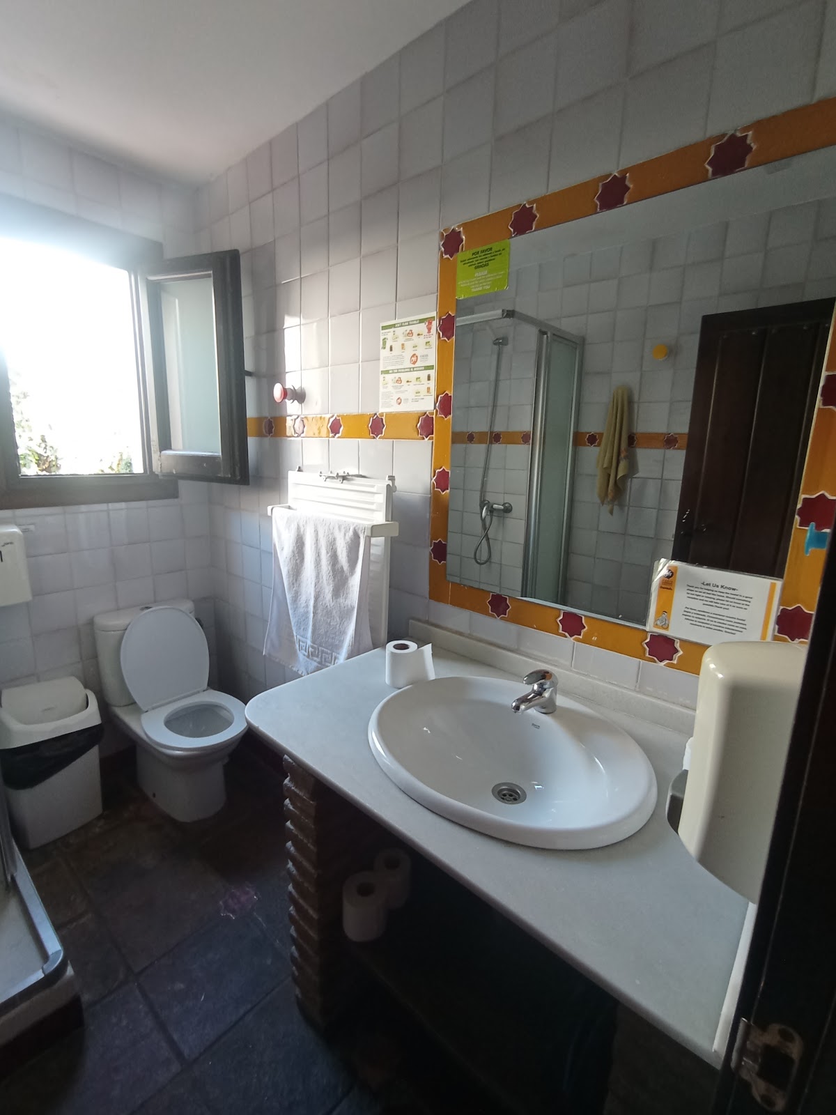 Oasis Backpackers' Hostel Granada — photo 3