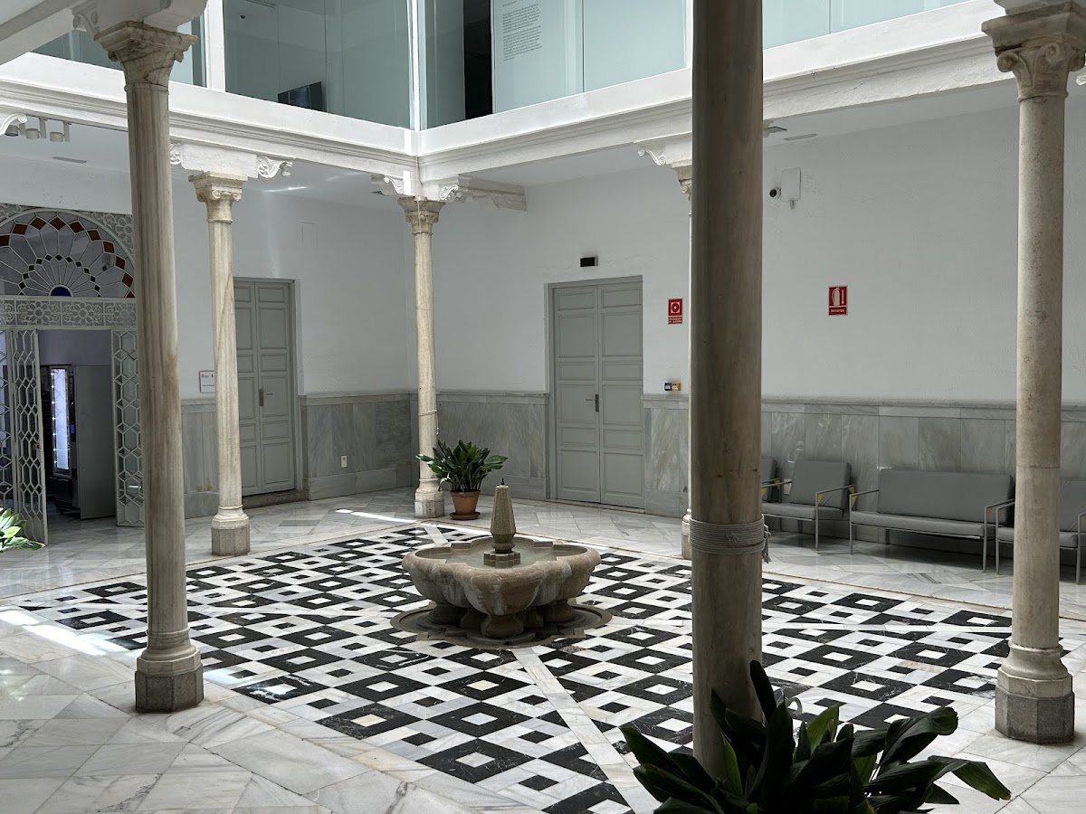 Palacio de los Condes de Gabia — photo 3